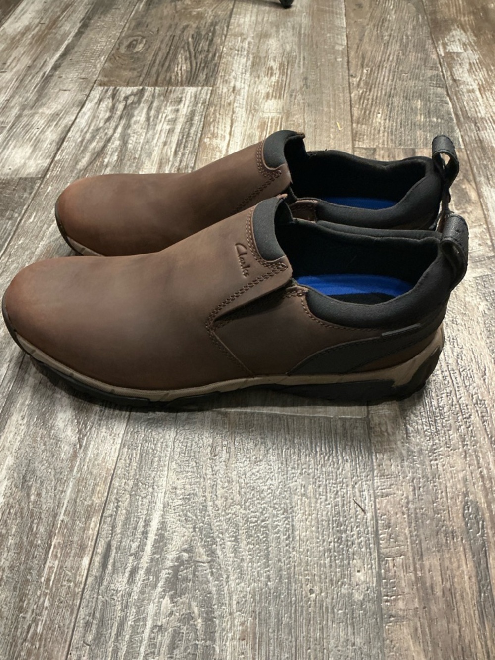 Clarks Men’s Brown Leather Slip-On Loafer Size 10 - Picture 14 of 16